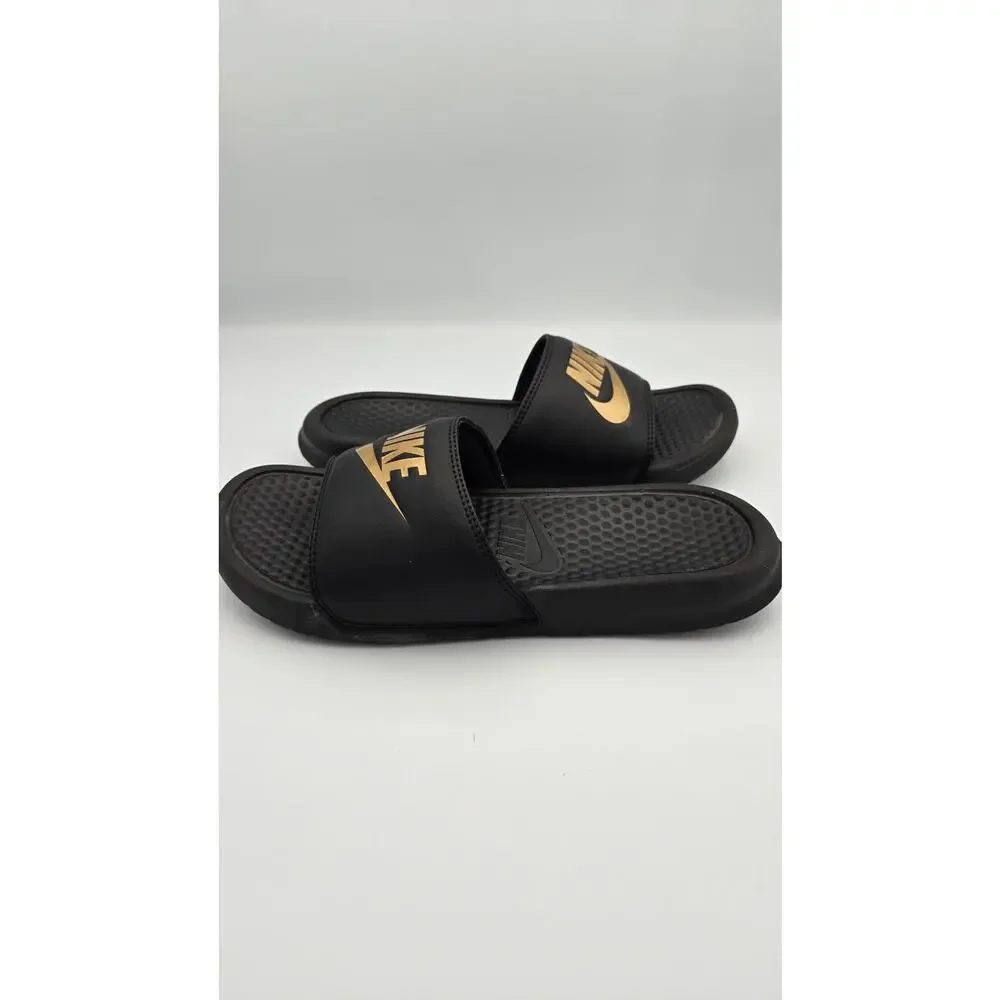Nike Benassi JDI Slides – Black/Gold – Men’s 7 / Women’s 8.5